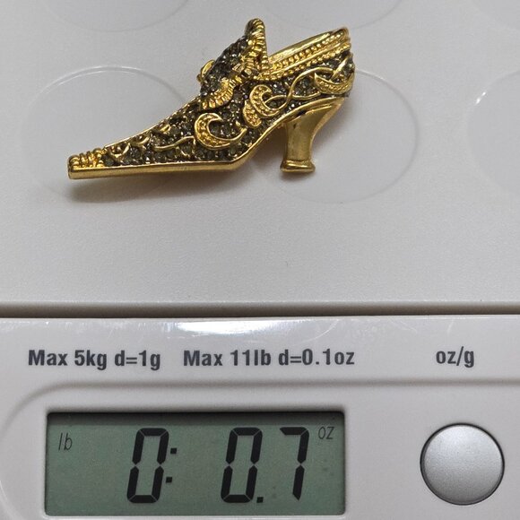 Vintage Gold Tone Rhinestone High Heel Shoe Brooch Baroque Victorian Slipper Pin - Picture 14 of 14